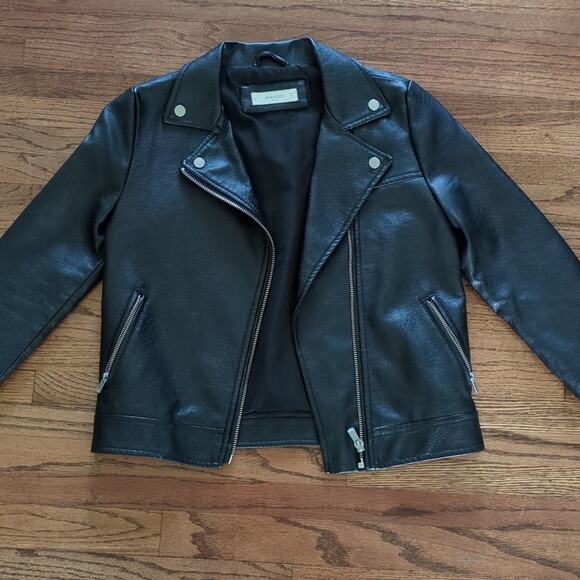 Girls Mango Faux Leather Long sleeve biker Jacketblackkids size 9/10 EUC
